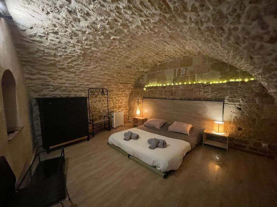 La + Belle Chambre Voutee Au Coeur De Montpellier Eksteriør billede