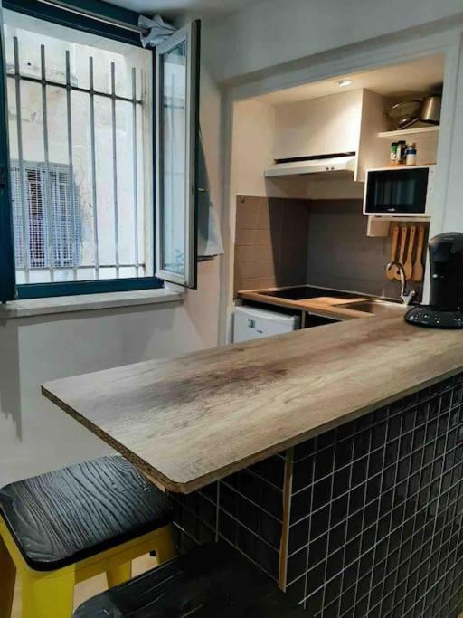 La + Belle Chambre Voutee Au Coeur De Montpellier Eksteriør billede